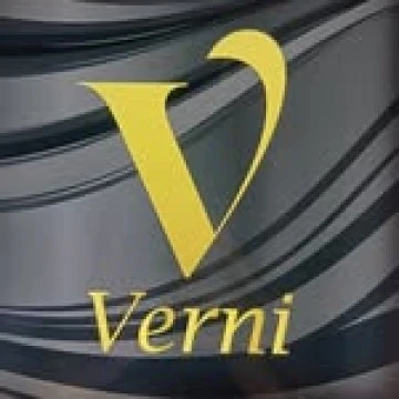 宮崎県都城市のスナック「Snack Verni」